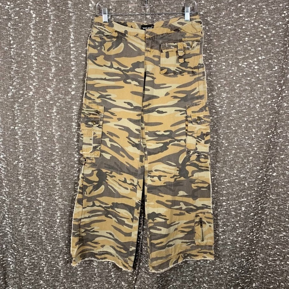 Vintage Y2K Wet Seal Camo Cargo Pants Low Rise Wide Leg Utility Junior's Size 1